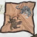 Κομψό τετραγωνικό μαντήλι 55x55cm με σχέδιο τίγρης και λεοπάρδαλης, λεπτομέρεια κρόσσια. - 55*55cm / 02#-Tiger Leopard Print