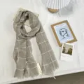 Écharpe en lin de style japonais de haute qualité châle long respirant protection solaire d'été - 180x30cm / Grille à Lignes Blanches