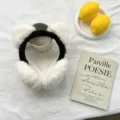 Flauschige Katzenohr Winter Ohrenschützer, warme Plüsch Ohrenwärmer schwarz-weiß. - Einheitsgröße / Weiß
