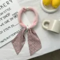 Pink plush scarf with magnetic buckle pearl decor and chic printed ribbon, soft style. - Pink Print
