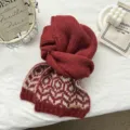Sciarpa invernale in maglia bordeaux da donna, elegante e calda scialle con motivo retrò. - 160x19cm / Rosso