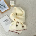 Bufanda de punto crema con bonito bordado de mariposas y ribete festoneado marrón. - 164*19cm / Blanco Crema