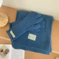 Women winter knit scarf and gloves set warm blue wool five finger gloves detailed view - Navy
