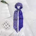 Schicker langer schmaler Seidenschal für Damen, modischer geometrischer Print und stilvolles Band. - 130*7cm / Blau Geometrisches Kreuz (3)