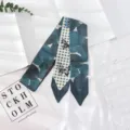 Femme elegante longue etroite foulard de soie motif de feuille verte ruban cou - 130x7cm / Vert Foncé Feuille Pois (Style 3)