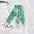 Écharpe fine imprimé marbre vert pour femme, élégant ruban twilly foulard d'été chic. - 130x7cm / Vert Marbre Poussière d'Or (Style 10)