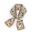 Foulard en soie étroit chic avec motif de vaches et bord marron, idéal pour sacs ou cou. - Jaune Clair avec Pois Noirs
