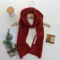 Écharpe longue en tricot rouge classique et polyvalente, douce, confortable, unie, chaude. - 156x14cm / Bordeaux