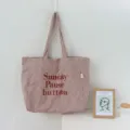 Rot-weiße gestreifte Canvas-Tragetasche mit Buchstabenprint, große lässige Umhängetasche. - Einheitsgröße / Rot