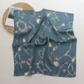 Petit foulard carré en imitation soie, imprimé chaîne élégant, accessoire de cheveux. - Style Chaîne Turquoise