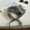 Black and white checkered linen bandana scarf detail, perfect for spring and autumn neck wear. - 100x28cm / Fine Plaid
