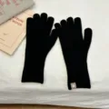 Guantes de invierno de punto negro para mujer, guantes cálidos lisos de cinco dedos detalle. - Negro