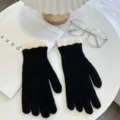 Black and white knit gloves for women, warm winter five-finger touch screen gloves. - Black and White Patchwork