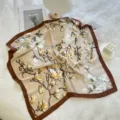 Retro Franse bloemige zijden sjaal grote vierkante sjaal elegante vintage haaraccessoire. - Vierkante Sjaal 11