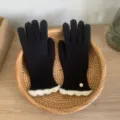 Guanti in maglia nera con polsini smerlati bianchi guanti invernali caldi eleganti donna. - Taglia unica / 07#-Nero