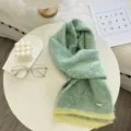 Écharpe en tricot colorblock vert et jaune pour femmes, tour de cou chaud d'hiver élégant. - Vert Clair