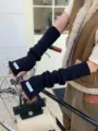 Longs chauffe-bras en tricot noir gants sans doigts élégants manches d'hiver pour femmes - Taille unique / Noir