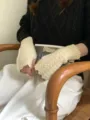 Guantes cortos de punto sin dedos con patrón de espiga para mantener las manos calientes. - 20cmx7cm / Blanco Roto