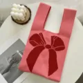 Sac cabas en tricot rose avec un joli nœud rouge, sac à main tendance et élégant. - Rose Poudré et Rouge avec Nœud / Taille unique