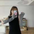 Long grey knitted wool gloves for women, autumn winter warm touch screen fingerless design. - Dark Gray