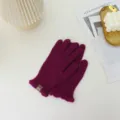 Cómodos guantes de punto de invierno con volantes, guantes táctiles de lana cálidos para mujeres. - Talla única / Rojo Purpúreo