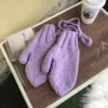Cozy light purple thick knit mittens with neck strap, soft warm winter gloves for women - One Size / Purple
