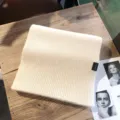 Bufanda de invierno de punto de color solido para mujer, cuello calido suave y comodo de moda - Blanco