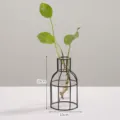 Nordisch minimalistische geometrische Eisen Glas Hydrokultur Vase Tischdekoration 19x10cm - Kleine Weinflasche Stil / Schwarz