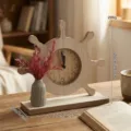 Wooden ship wheel table clock with vase decor, desktop vintage ornament clock, 20x6x20cm - Khaki Vase Desk Clock
