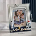 Marco de fotos mediterráneo con decoración náutica de faro y velero para el hogar. - Porta retrato 5x7 Faro Velero