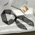 Chic foulard ruban en dentelle noire, bandeau cheveux et foulard elegant pour femmes. - 130*6,5 cm / Noir