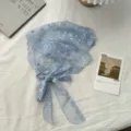 Lichtblauwe kanten bloemen driehoekige hoofddoek vintage stijl haarband voor vrouwen. - 140x30cm / Blauw