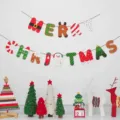 Ensemble de decoration de banniere de lettres de Noel avec des arbres et des rennes de fete. - Alphabet de Noël NOEL Émaillé