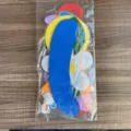Vue détaillée de pièces de guirlande de fête DIY en feutre coloré avec diverses formes et ficelle. - Guirlande Marguerite 1mm