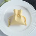 Gelber Schmuckbeutel aus Mikrofaser mit Kordelzug für Halsketten Ohrringe Geschenkverpackung - 7*8cm / Gelb