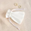Weißer Samt Schmuckbeutel mit Kordelzug und Perlen Ohrringen für Geschenkverpackung Aufbewahrung. - 7*9cm / Weiß