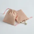 Rosa Samt Schmuckbeutel Kordelzug Geschenktüten für kleine Artikel, Hochzeit und Accessoires. - Hellorange