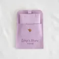 Violetter Schmuckbeutel aus Mikrofaser mit Druckknopf, weiche Samt-Ringtasche für Geschenke. - Druckknopfbeutel Mit Kartenhalter-Set / 8x8cm / Hellviolett