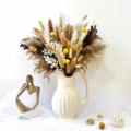 Bouquet de herbe de pampa sechee avec vase en ceramique pour joli decor de fete photo - HS184