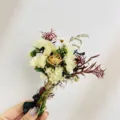 Mini Trockenblumen Strauß natürliche konservierte Blumen Geschenkschachtel Detail - XH12
