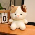 Grazioso gatto calico in peluche, morbido pupazzo di animale imbottito per bambini, regalo. - Gatto Calico