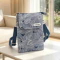 Borsa a tracolla per telefono in tessuto con stampa foglie blu e bianche da donna - Blu Reale - Foglia Grande 5 Strati