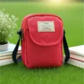 Borsa a tracolla rossa in nylon da donna, elegante borsetta per cellulare per uso quotidiano. - rosso ciliegia