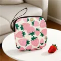 Schattige aardbei print vierkante rits tas met polsband draagbare cosmetische make-up tas - Aardbei Roze