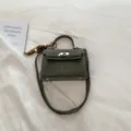 Green retro lock crossbody bag, stylish top handle small square bag for women. - With Pendant / Green