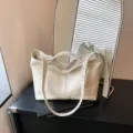 Bolso tote grande casual, elegante bolso de hombro retro para mujer, de cuero color crema. - Sin colgante / L / Blanco Roto