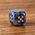 Dado in pietra sodalite naturale 15mm arrotondato decorazione da scrivania per giochi. - Texture Blu Bianco
