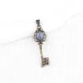 Blue Spot Stone (Bronze Color)