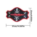 Adesivo murale decorativo a tema pirata di Halloween con design di teschio e ossa incrociate. - Taglia unica / Cartello da Muro Pirata