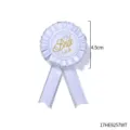 Witte bruid rozet badge feestdecoratie met gouden belettering voor een leuk vrijgezellenfeest. - Witte Lint Badge (17HE9257WT)